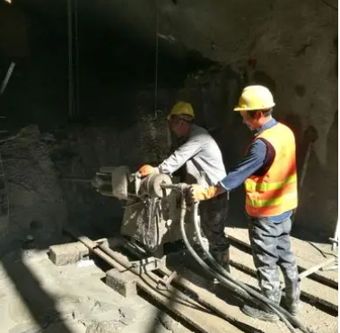 南郊水下抗分散灌浆料特点 水下不分散注浆料介绍